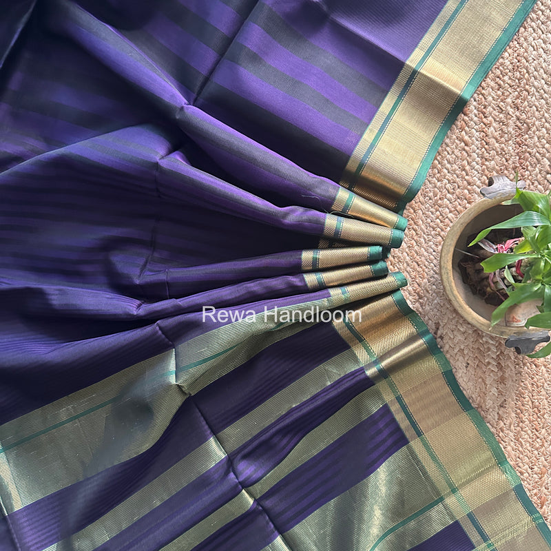 Exclusive Maheswari Self Checks Purple Saree MCS089
