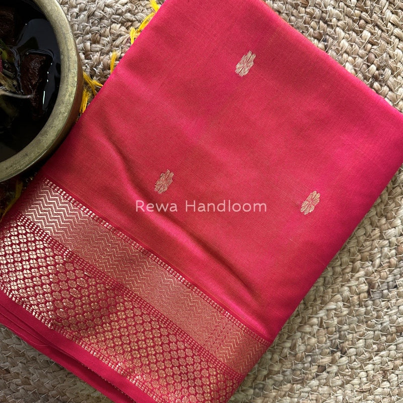 Fuchsia Pink Butta Pallu Zari Border Saree ~ Maheshwari Saree BTPS031
