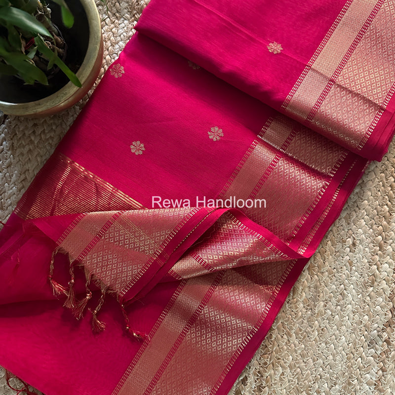 Maheshwari Flower Butti Saree