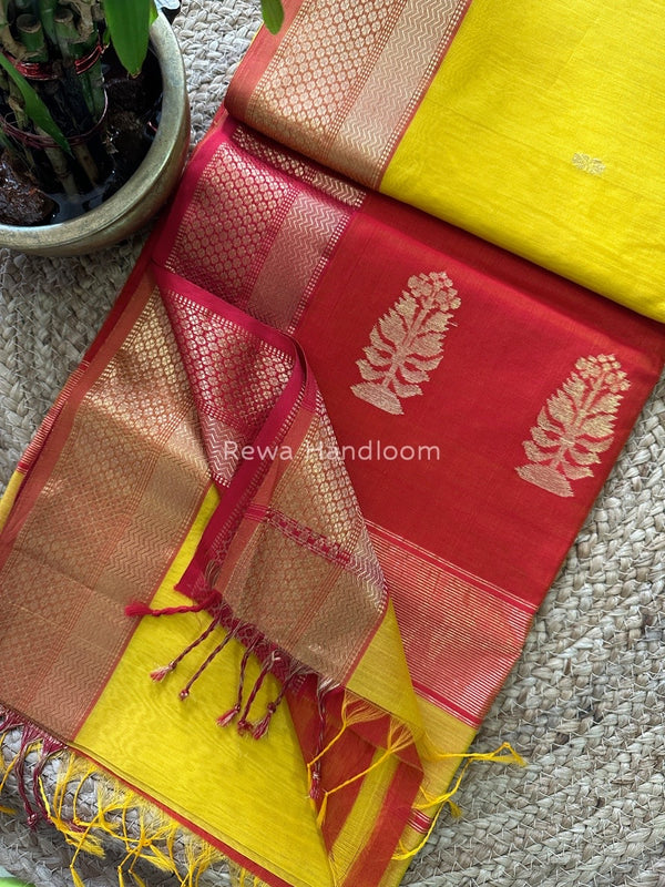 Butta Pallu Zari Border Saree ~ Maheshwari Saree