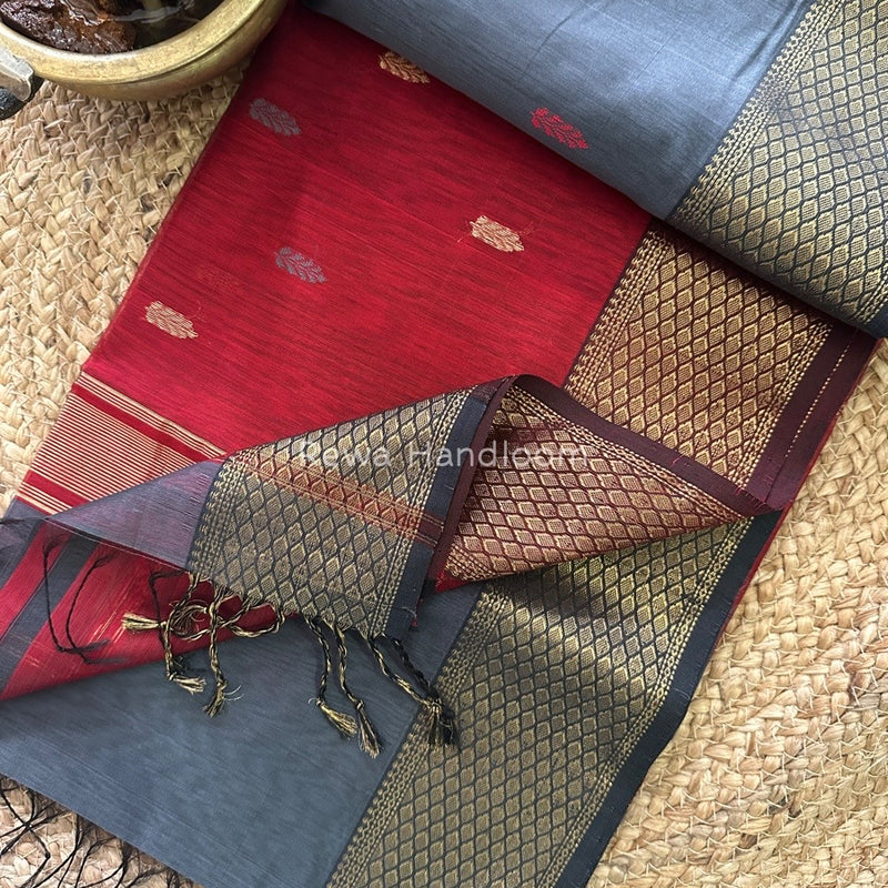 Zari Butti Maheshwari Saree