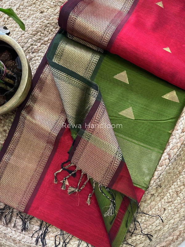 Butta Butti Zari Border Maheshwari Saree