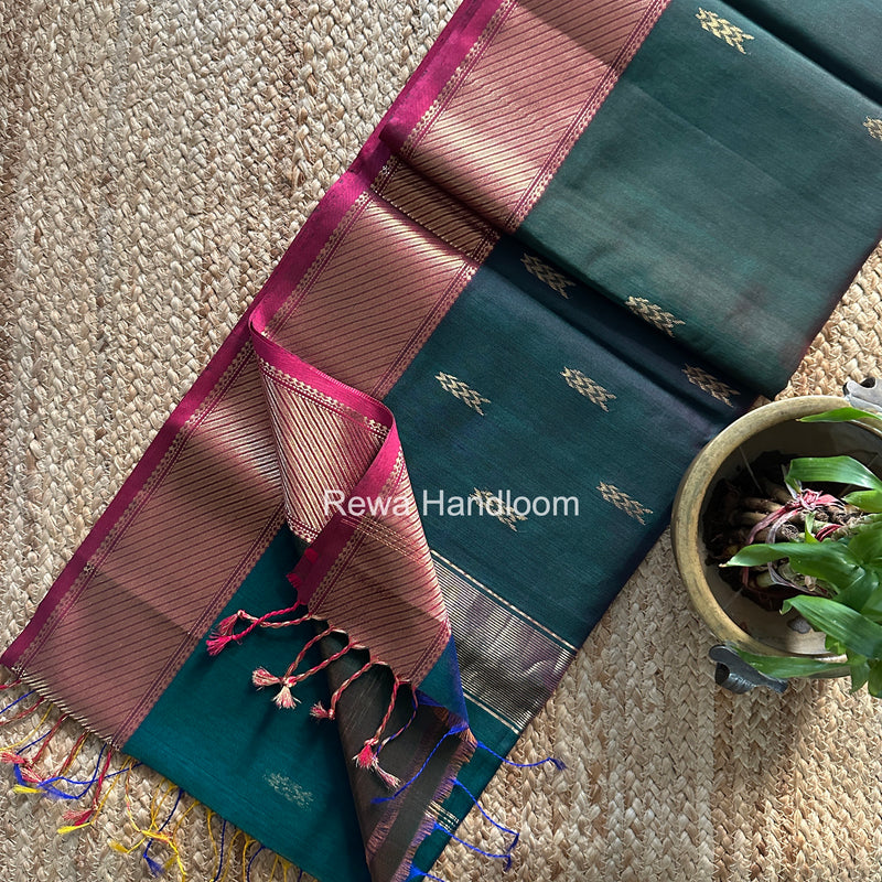 Maheshwari Shaded Butti Saree
