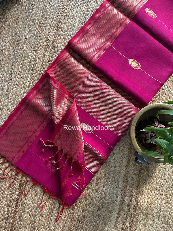 Maheshwari Shaded Butta Saree