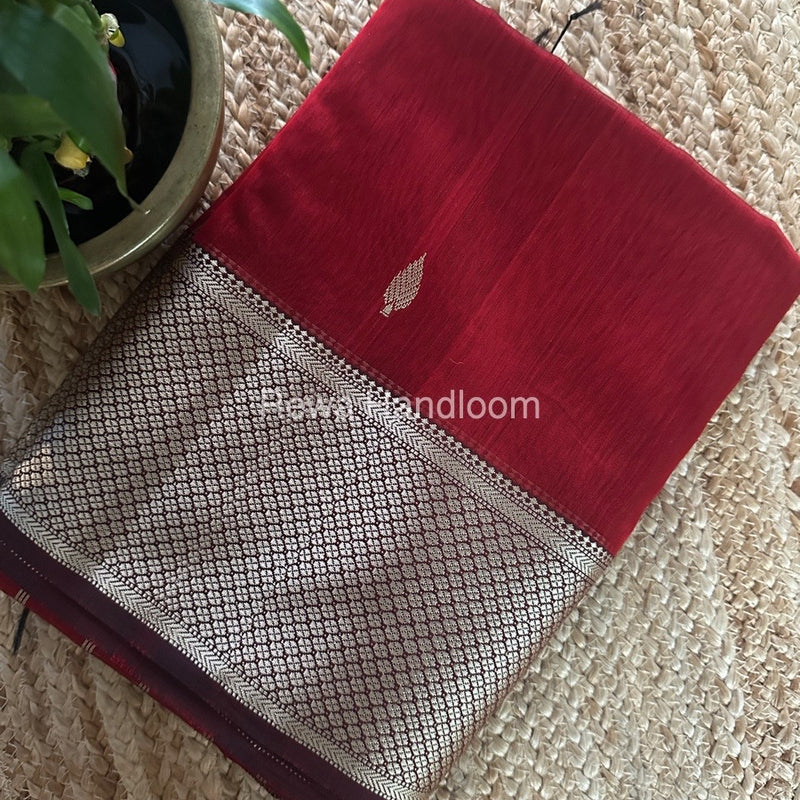 Maheshwari Red Resham Thread Butti Saree RBS86