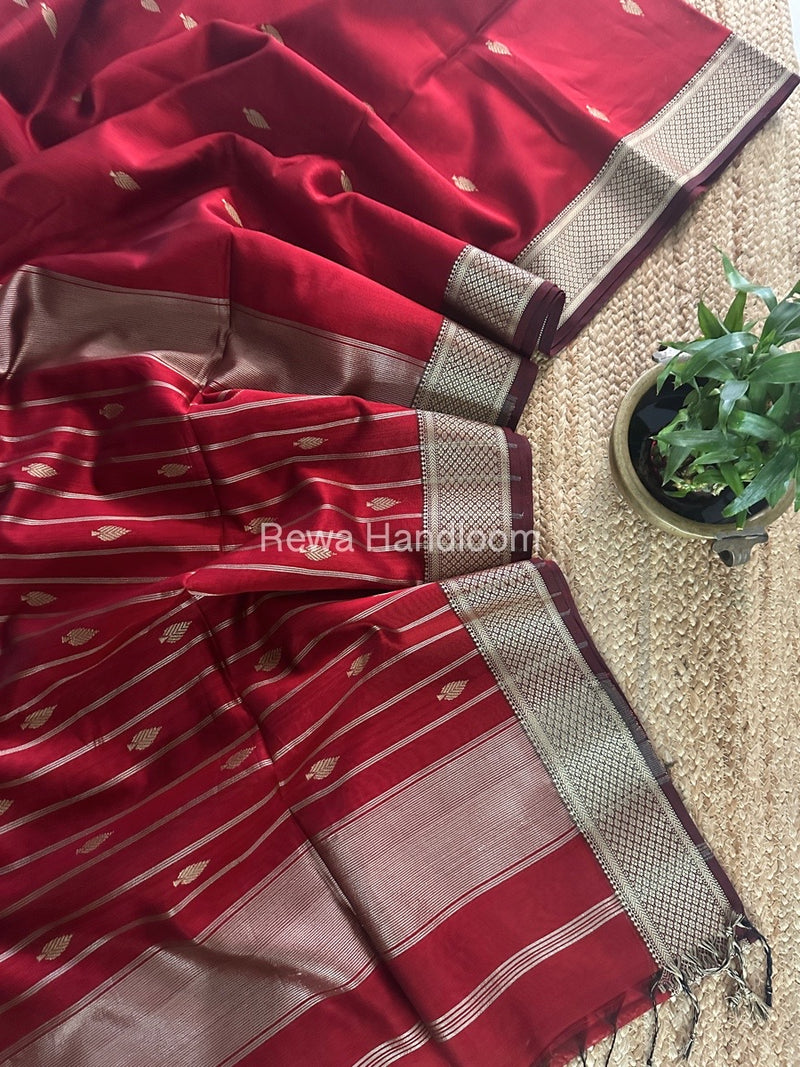 Maheshwari Red Resham Thread Butti Saree RBS86