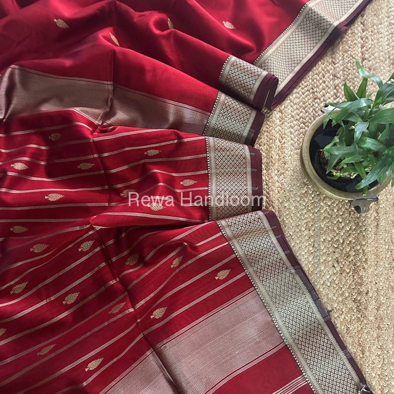 Maheshwari Red Resham Thread Butti Saree RBS86
