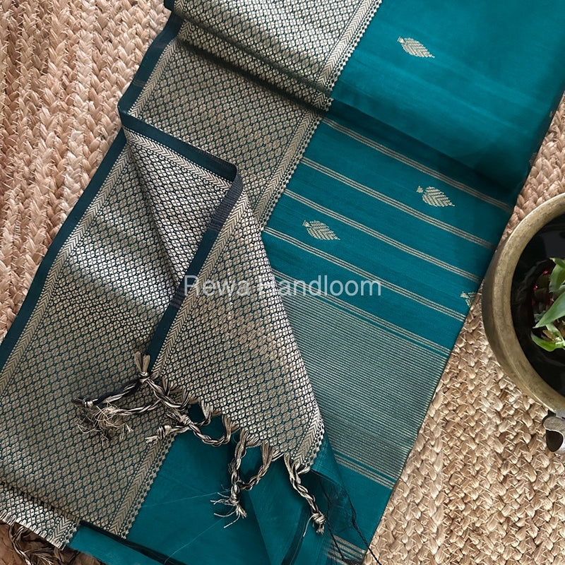 Maheshwari Resham Thread Butti Saree