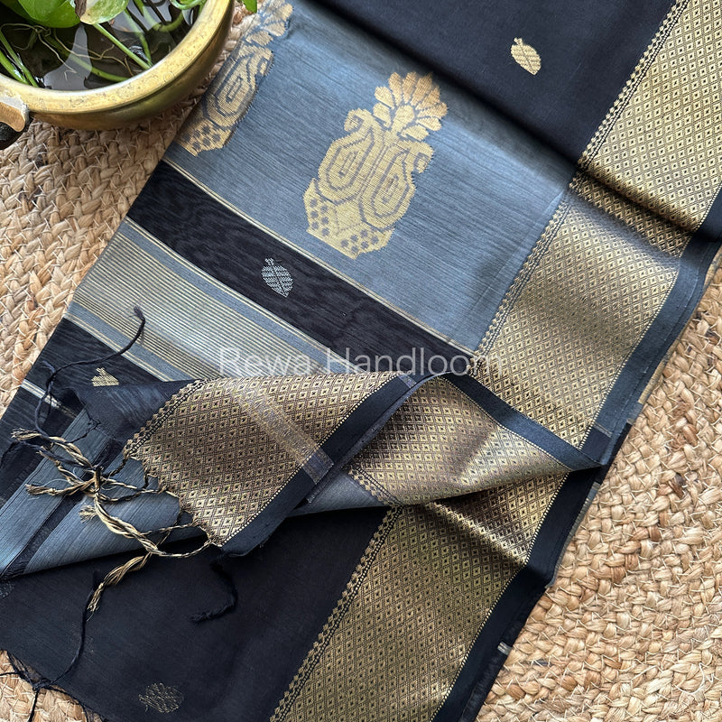 Black Butta Pallu Zari Border Saree ~ Maheshwari Saree-BTPS01