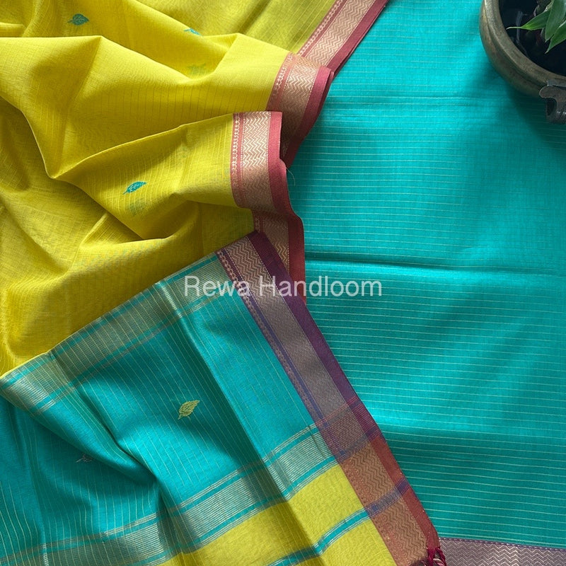 Maheshwari Motifs Top-Dupatta Set