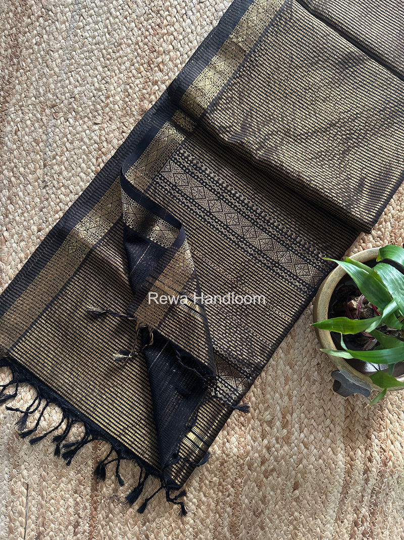 Maheshwari Garbha Reshami Rich Pallu Silk Saree