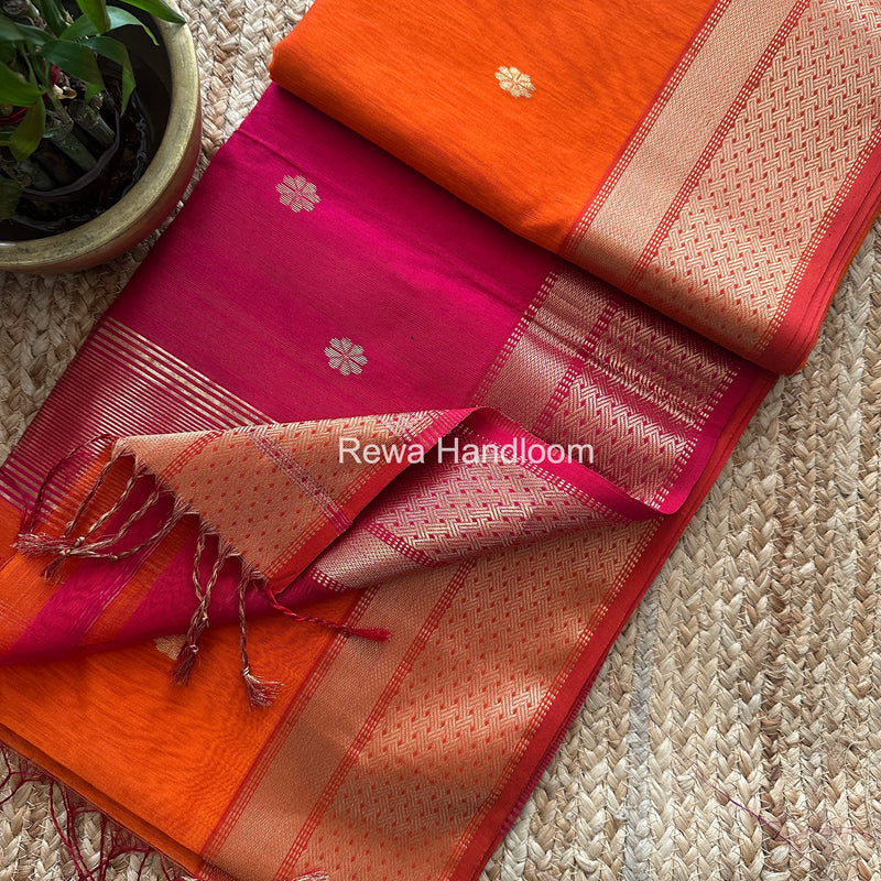 Flower Butti Maheshwari Saree