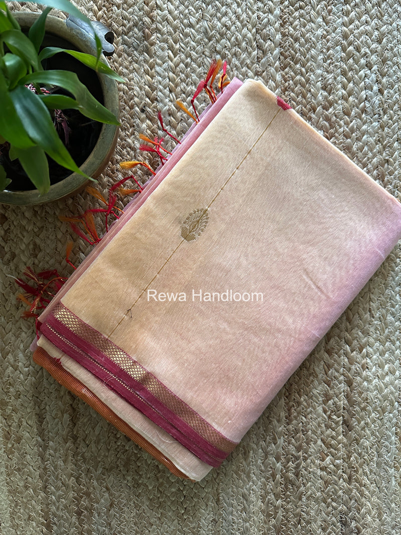 Maheshwari Light Peach Shaded Gajalakshmi Diya Butta Saree GKDB01