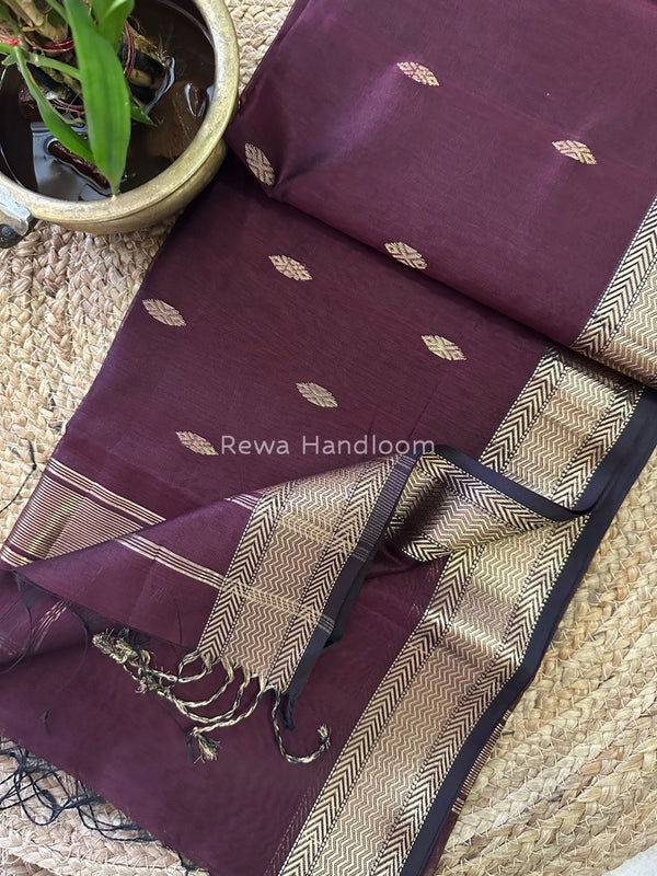 Zari Butti Maheshwari Saree