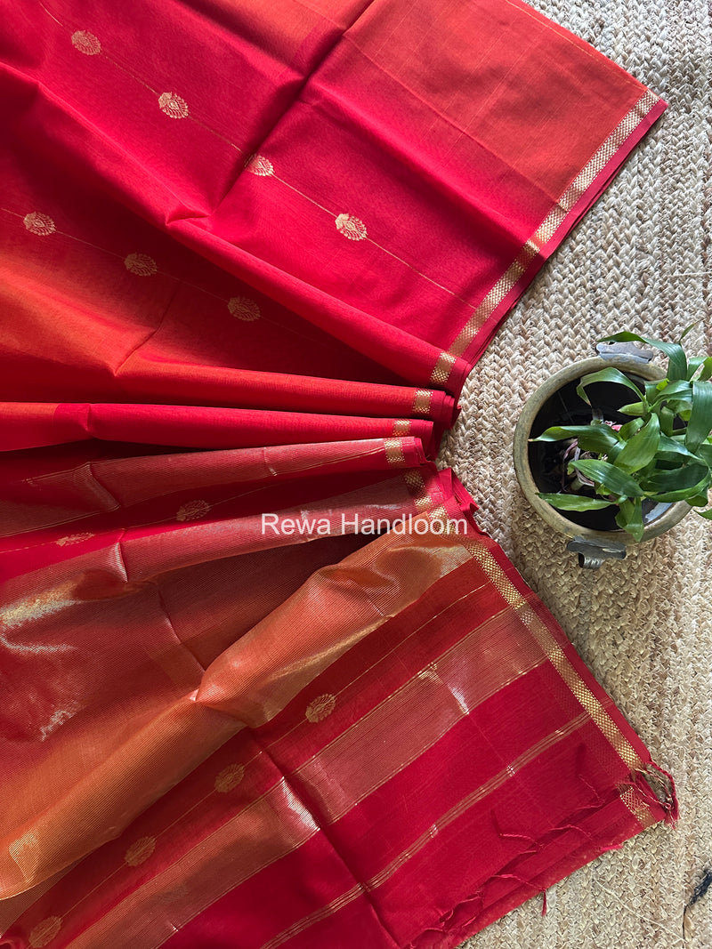 Maheshwari Red Shaded Gajalakshmi Diya Butta Saree GKDB02