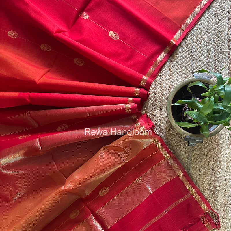 Maheshwari Red Shaded Gajalakshmi Diya Butta Saree GKDB02