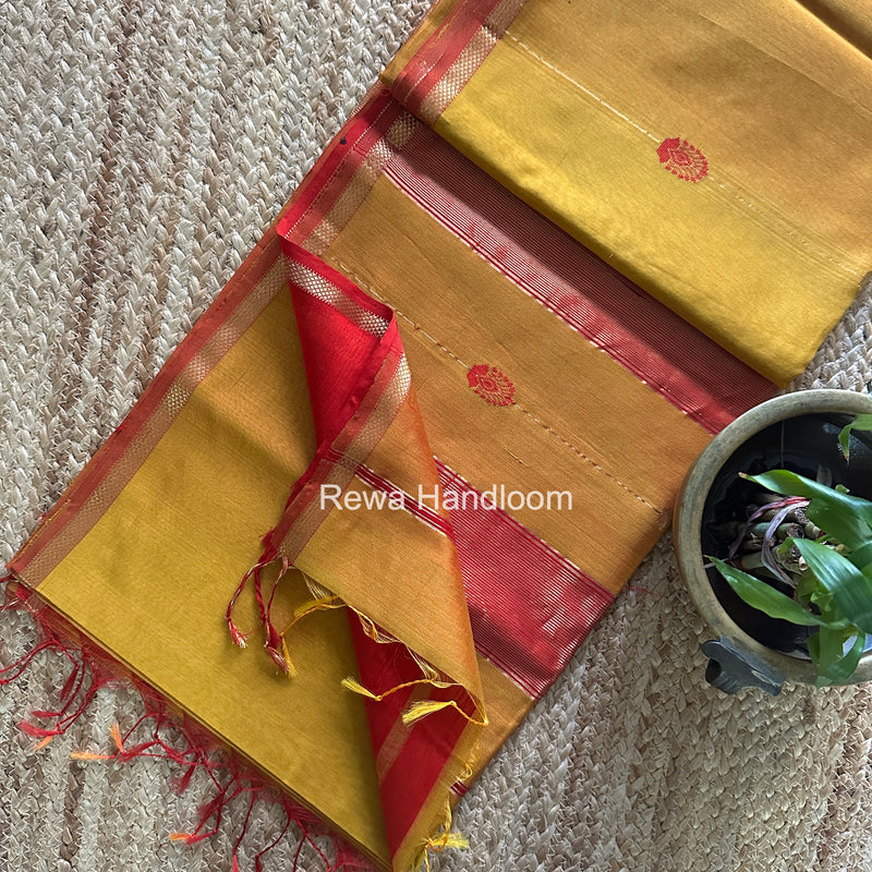 Maheshwari Shaded Gajalakshmi Diya Butta Saree