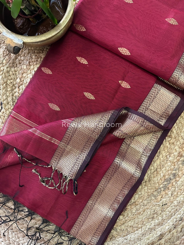 Zari Butti Maheshwari Saree