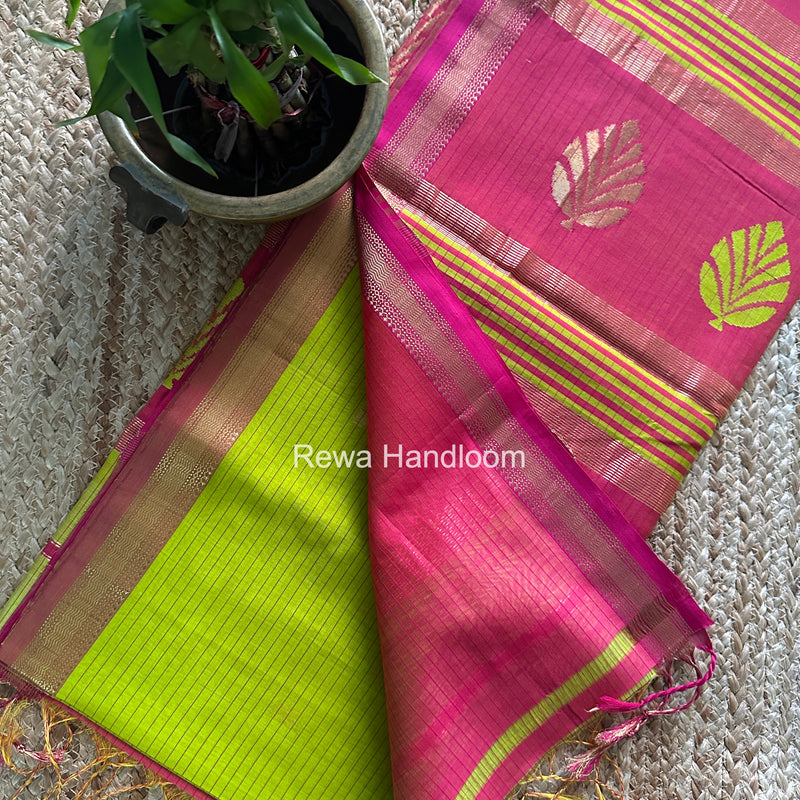Maheshwari Parrot Green Butta Pallu Saree BTPS0106