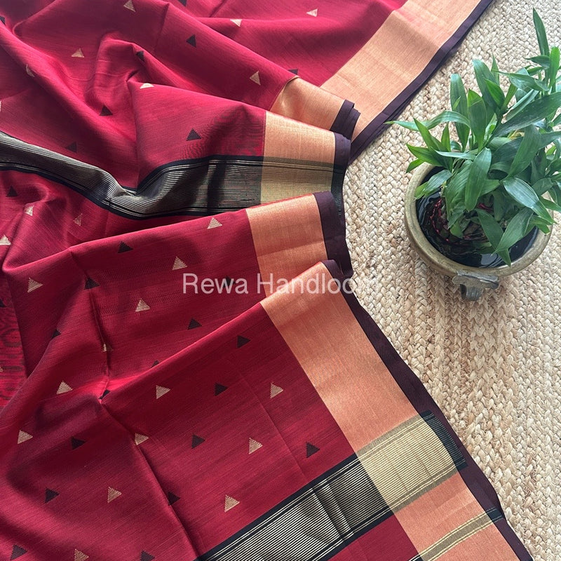  Zari Butti Maheshwari Saree