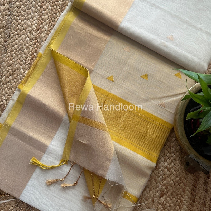 Off White Zari Butti Maheshwari Saree SB0166