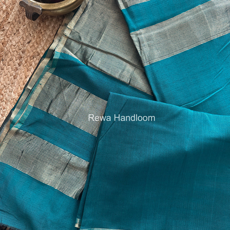 Exclusive Maheshwari Rama Green Four Paddle Weaving Saree FPS010