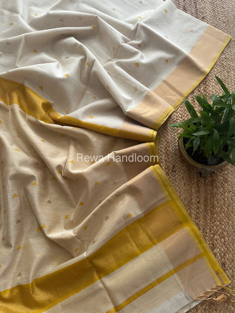  Zari Butti Maheshwari Saree