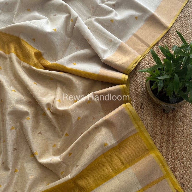  Zari Butti Maheshwari Saree