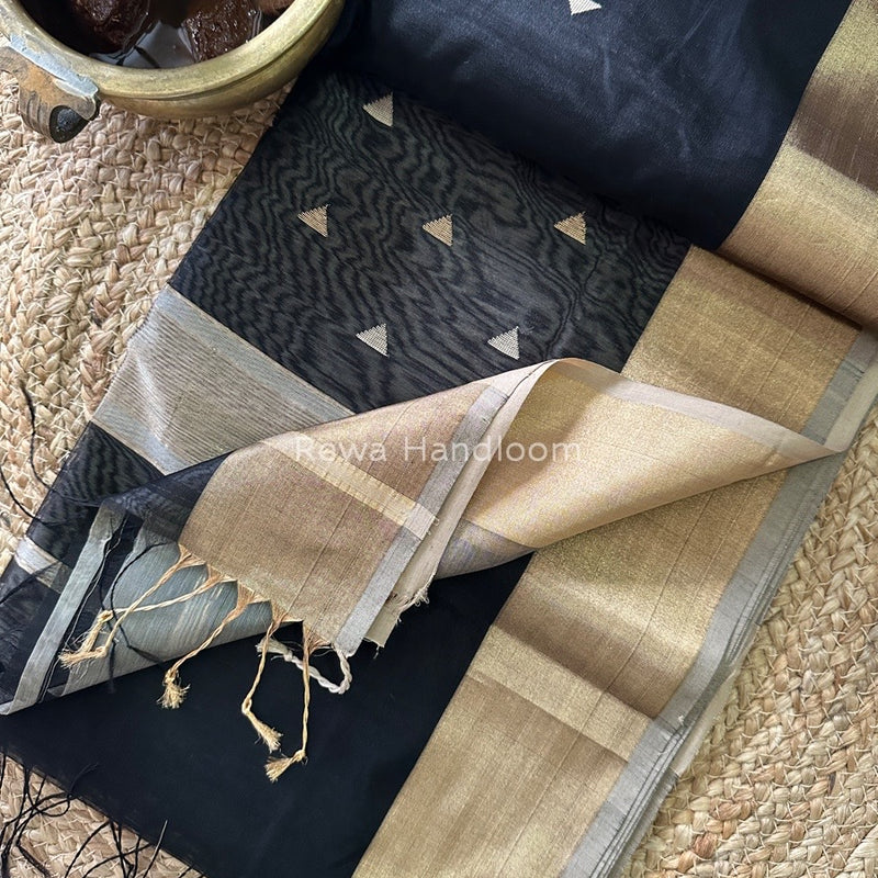  Zari Butti Maheshwari Saree