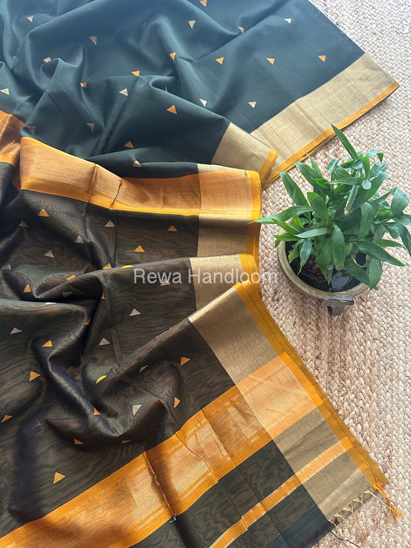  Zari Butti Maheshwari Saree