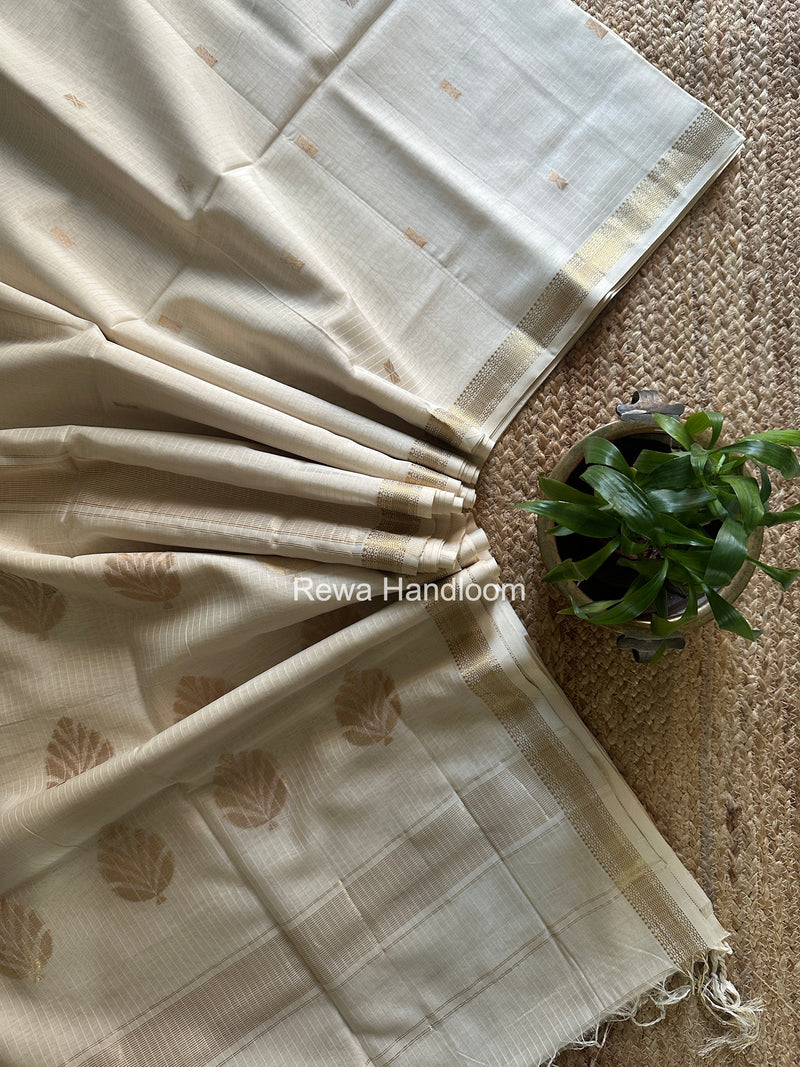 Maheshwari White Butta Pallu Saree BTPS0109