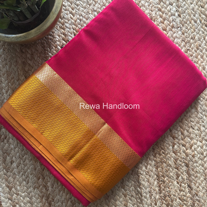 Maheshwari Rani Pink Resham Thread Border Saree RTS076