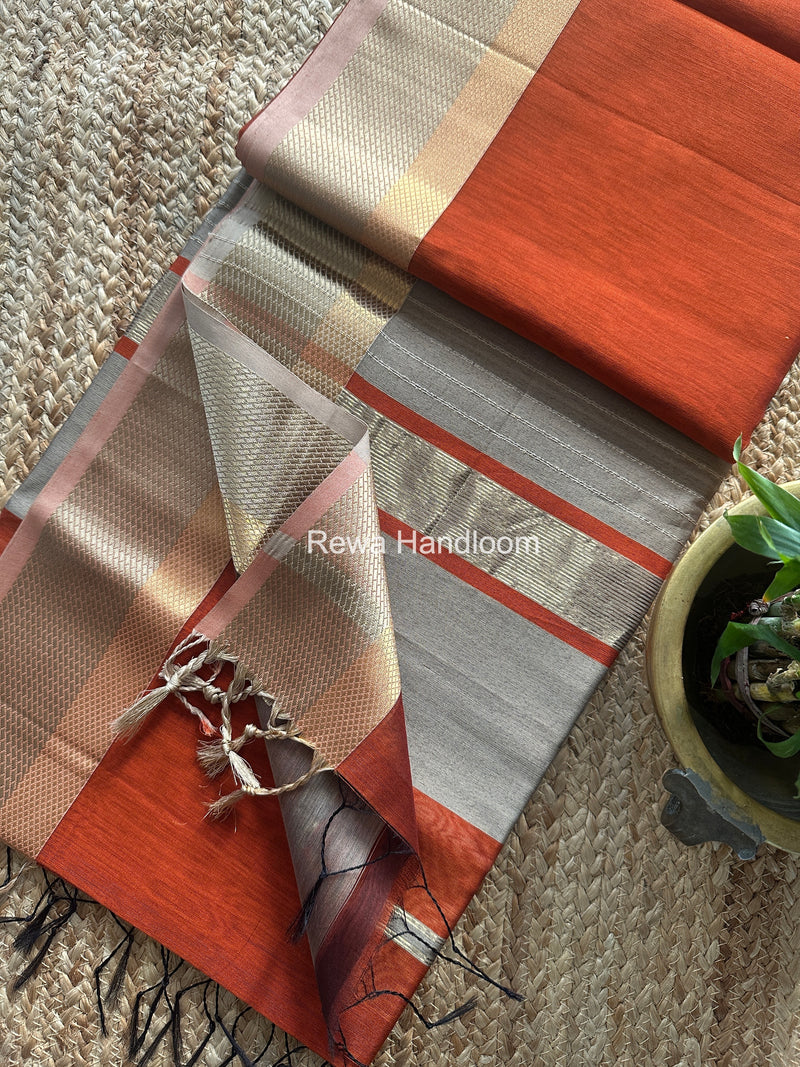 Maheshwari Resham Thread Border Saree