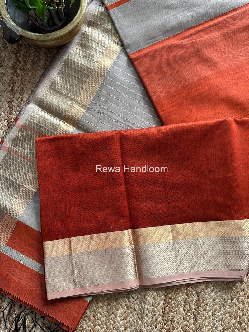 Maheshwari Rust Orange Resham Thread Border Saree RTS077