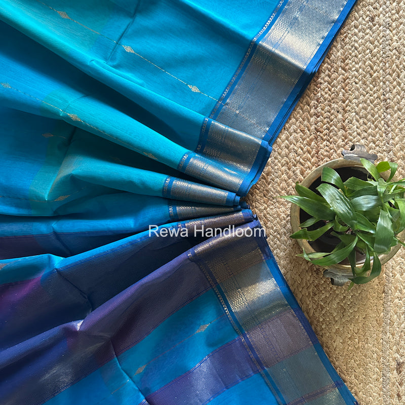 Maheshwari Morpankhi Shaded Butti Saree SBBS036