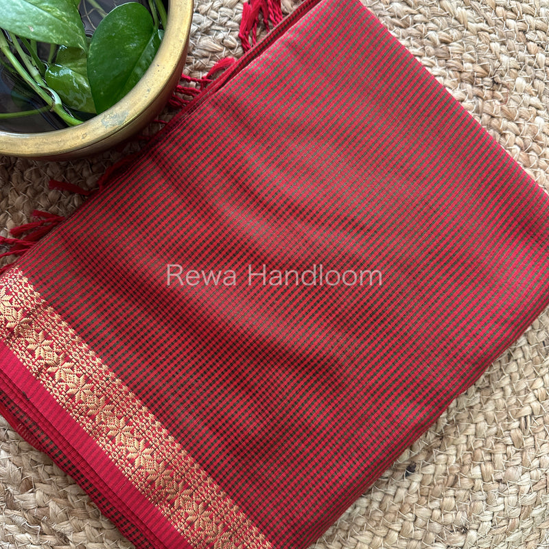 Maheshwari Red Green Garbha Reshami Silk Saree GS114