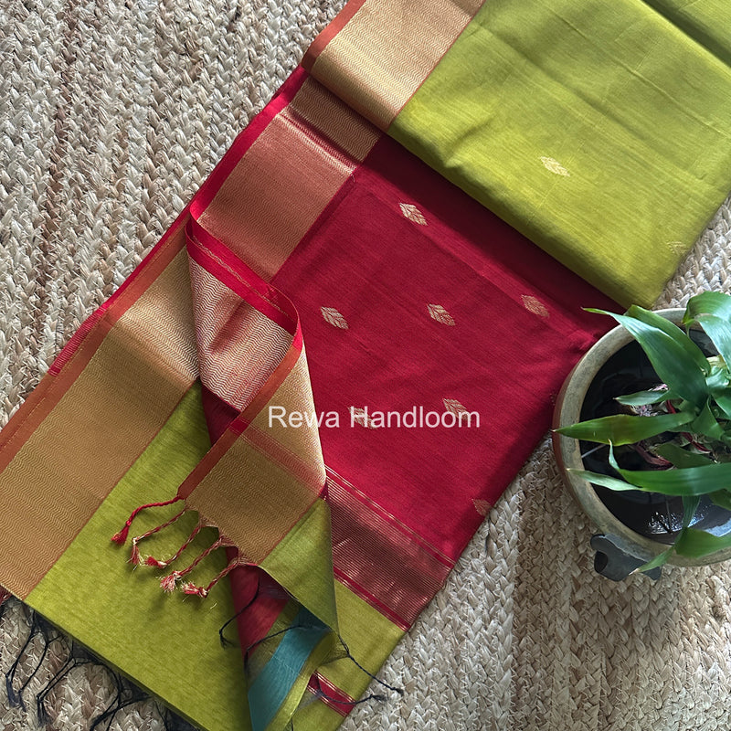 Maheshwari Flower Butti Saree