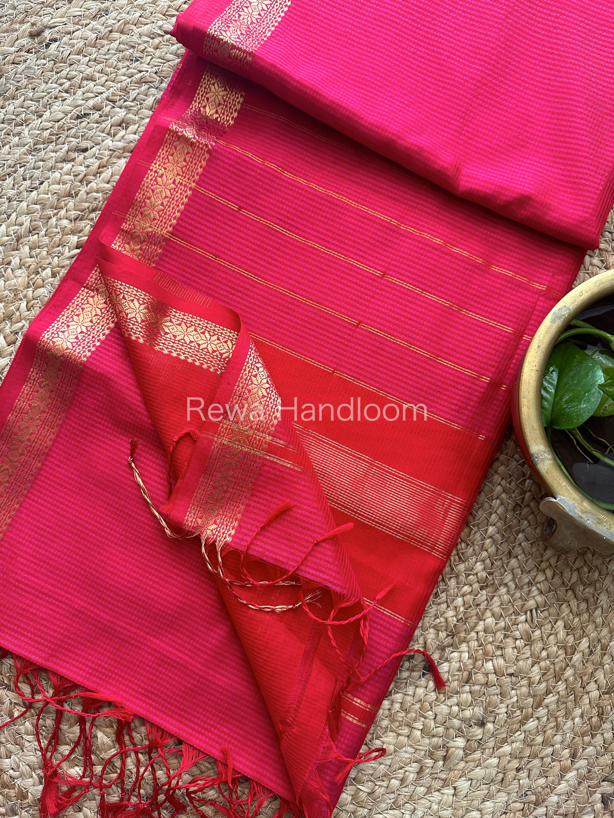 Maheshwari Rani Pink-Red Garbha Reshami Silk Saree GS107