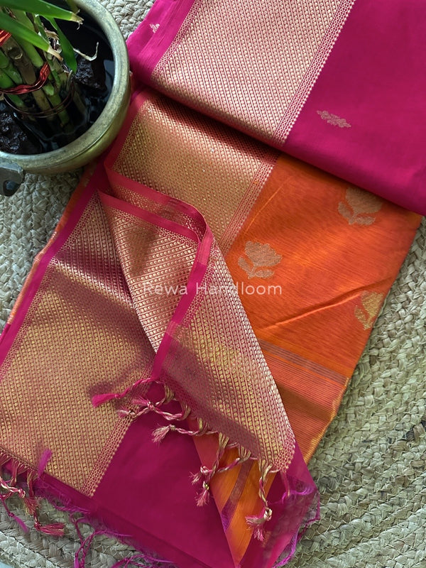  Butta Zari Border Maheshwari Saree