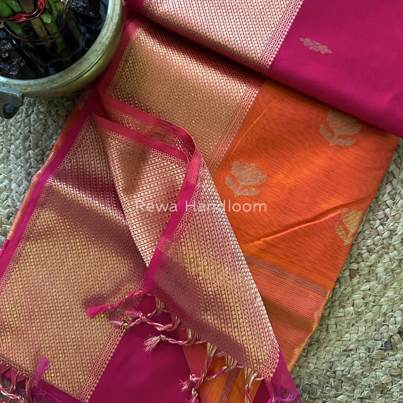  Butta Zari Border Maheshwari Saree
