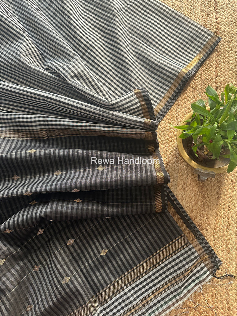 Exclusive Maheshwari Black Checks Saree CLBS05 