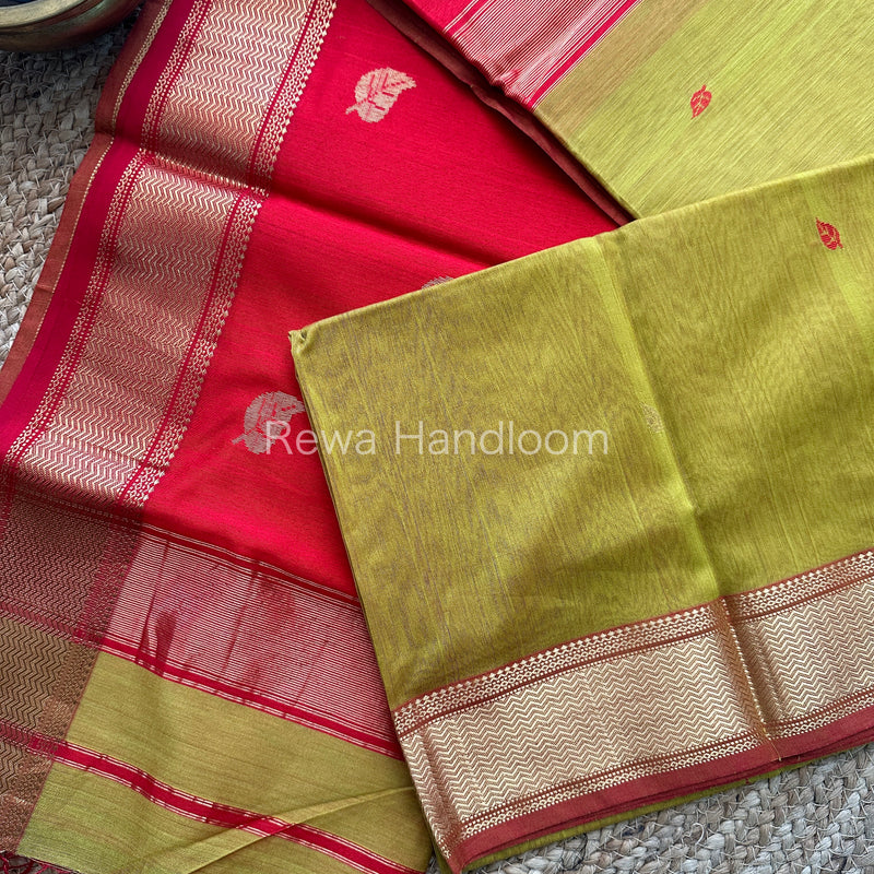 Parrot Green Butta Pallu Zari Border Saree ~ Maheshwari Saree-BS14