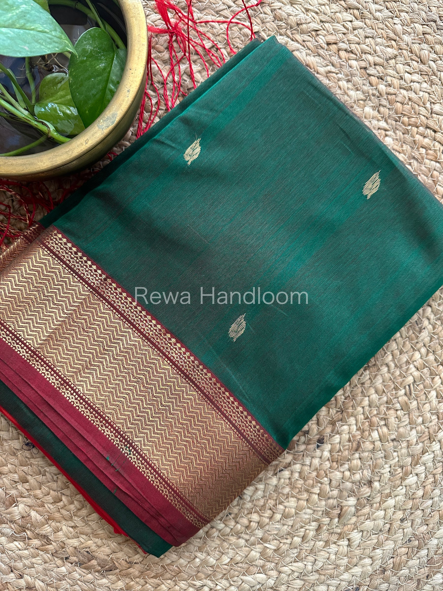  Butta Pallu Zari Border Saree ~ Maheshwari Saree