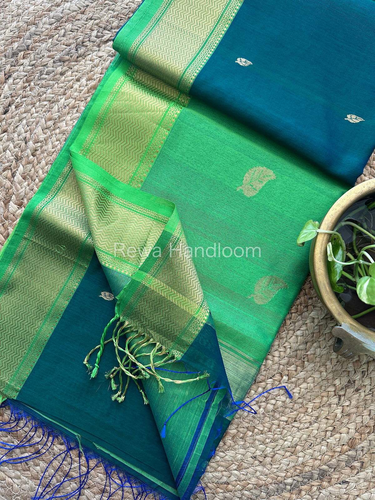 Morpankhi Butta Pallu Zari Border Saree ~ Maheshwari Saree-BS01