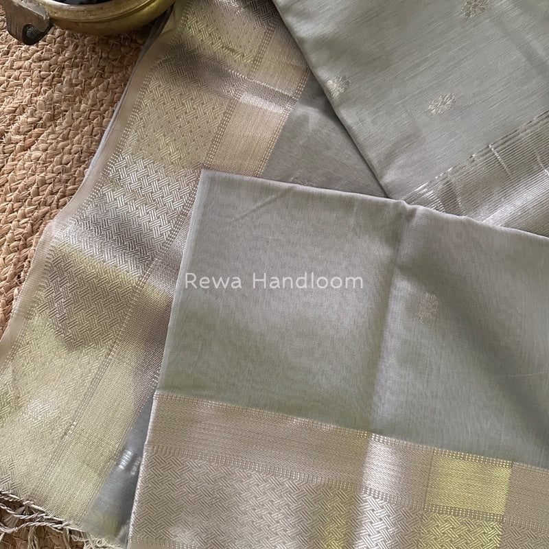 Maheshwari Saree
