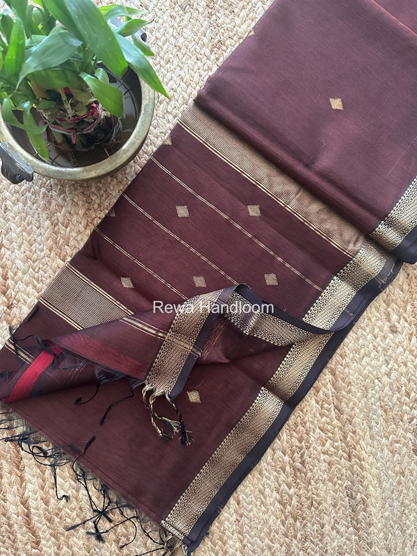 Maheshwari Aami Butti Saree