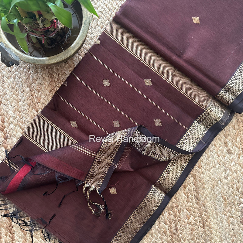 Maheshwari Aami Butti Saree