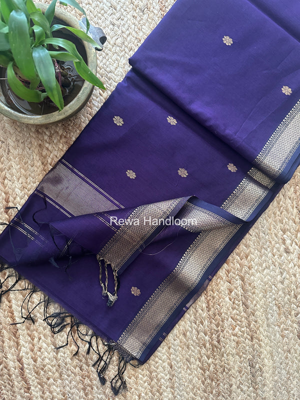 Maheshwari Aami Butti Saree