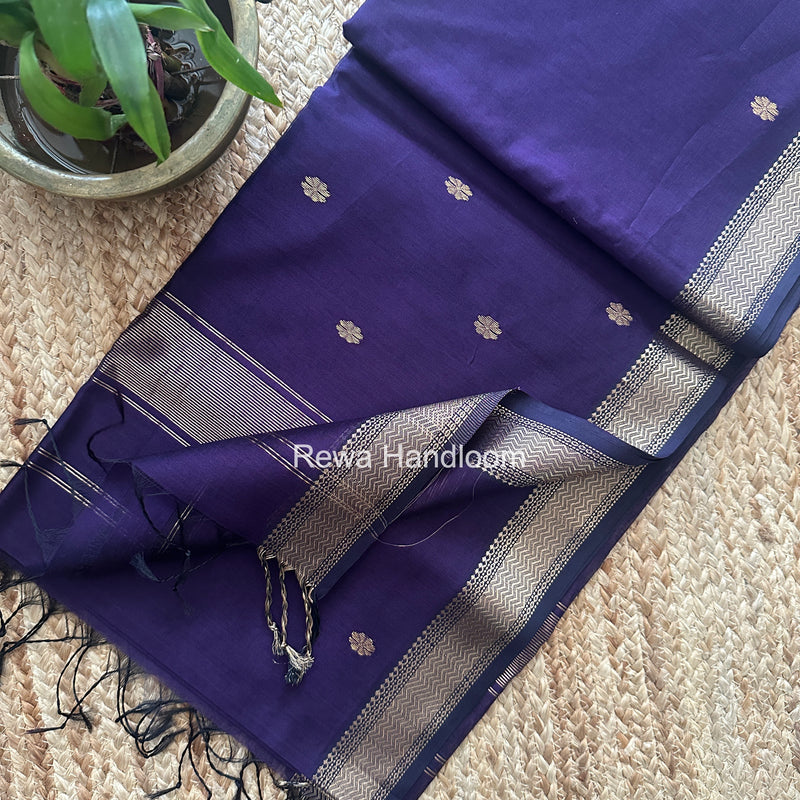 Maheshwari Aami Butti Saree
