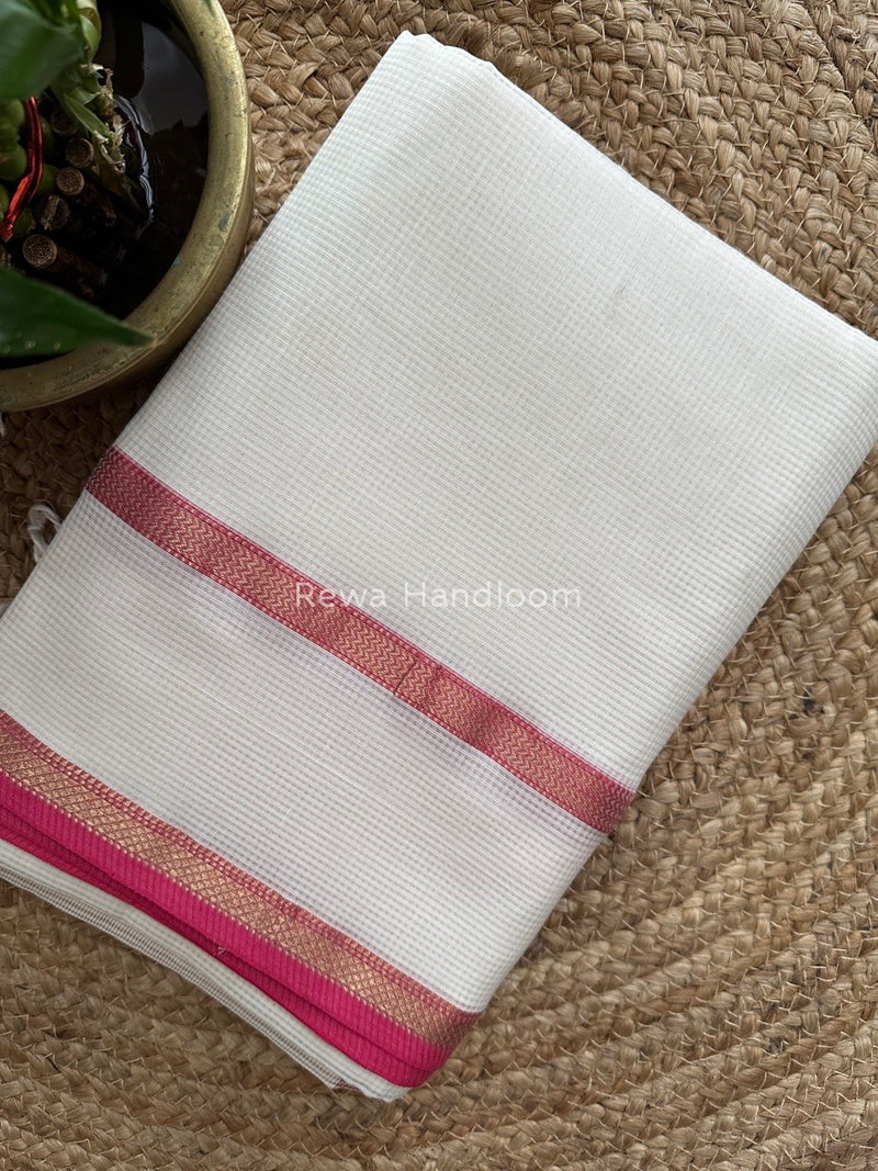 Exclusive Maheswari Self Checks Saree